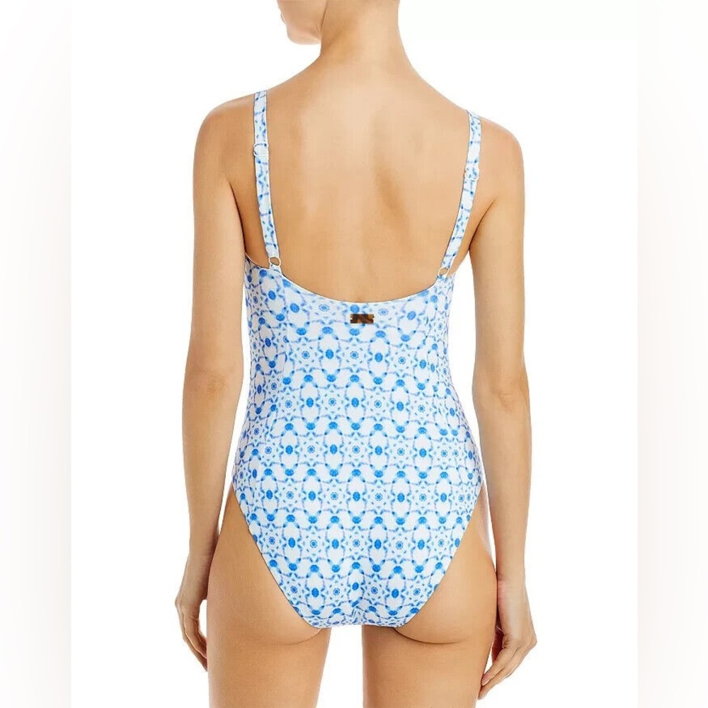 Vilebrequin Women’s Blue Ikat‎ Medusa One Piece Swimsuit - Picture 7 of 10